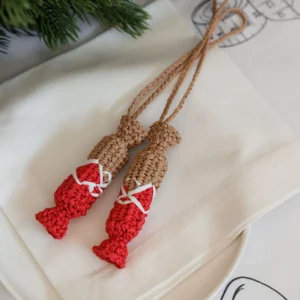 Вязанная Конфета из рафии