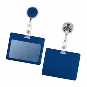 Карман с металлическим ретрактором - горизонтальный, цвет темно-синий