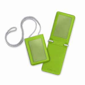 Карман с магнитным замком - вертикальный, цвет зеленый