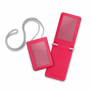 Карман с магнитным замком - вертикальный, цвет маджента