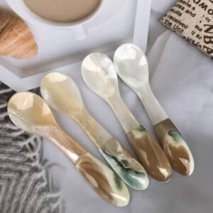 Ложки из ракушек