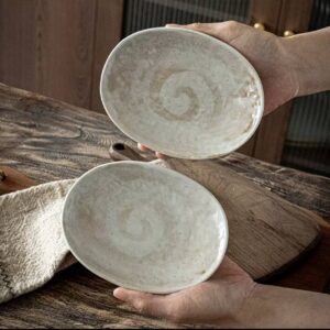 Керамическая тарелка овальная