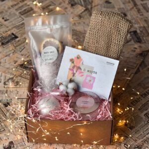 Подарочный набор "НАЕДИНЕ С СОБОЙ"