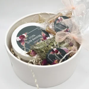 Набор подарочный в круглой коробке стандарт PION AND ROSE dark green