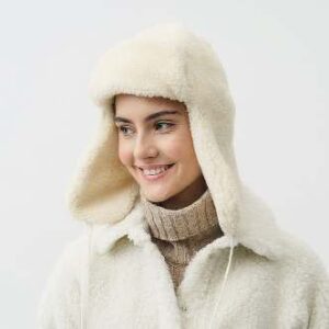 Шапки и варежки из мериносовой шерсти
